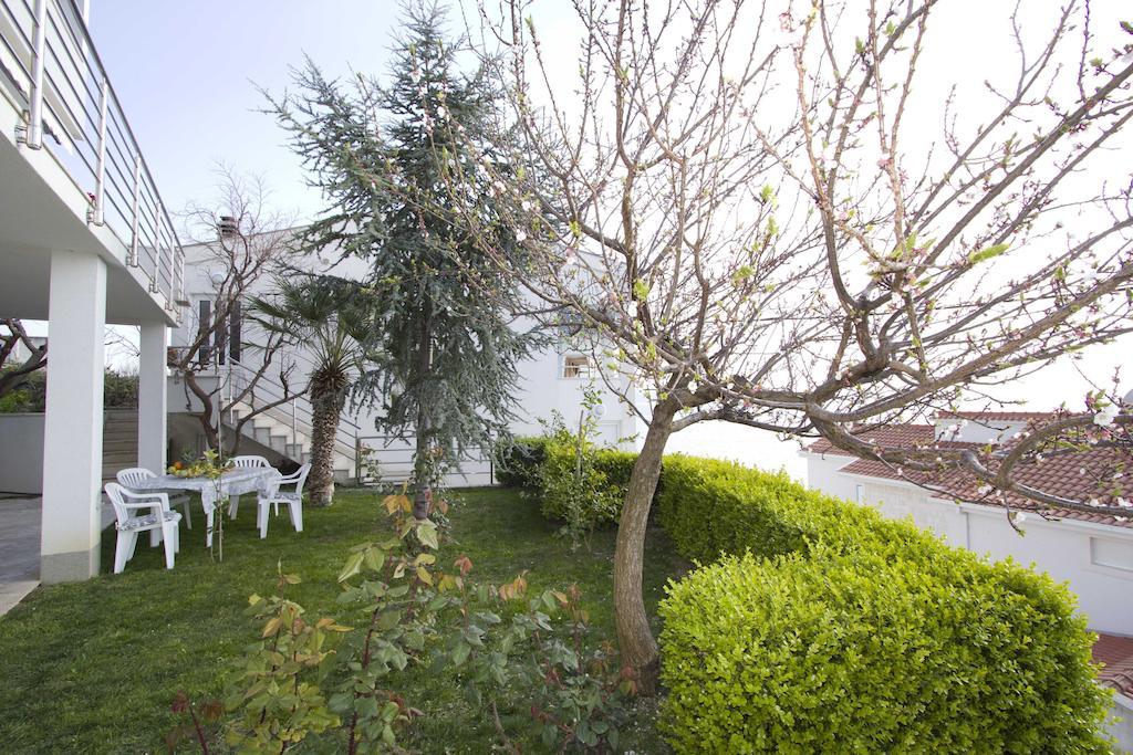 Apartment Pcelica Maja Podstrana Phòng bức ảnh