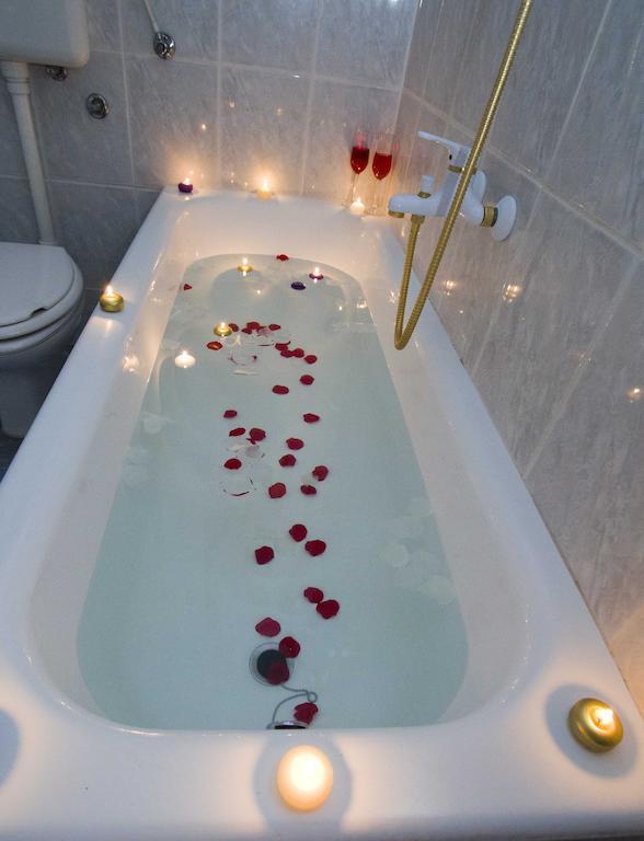 Apartment Pcelica Maja Podstrana Phòng bức ảnh
